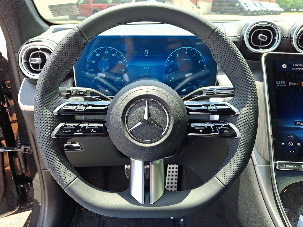 Thumbnail: 2026 Mercedes-Benz GLC - 15