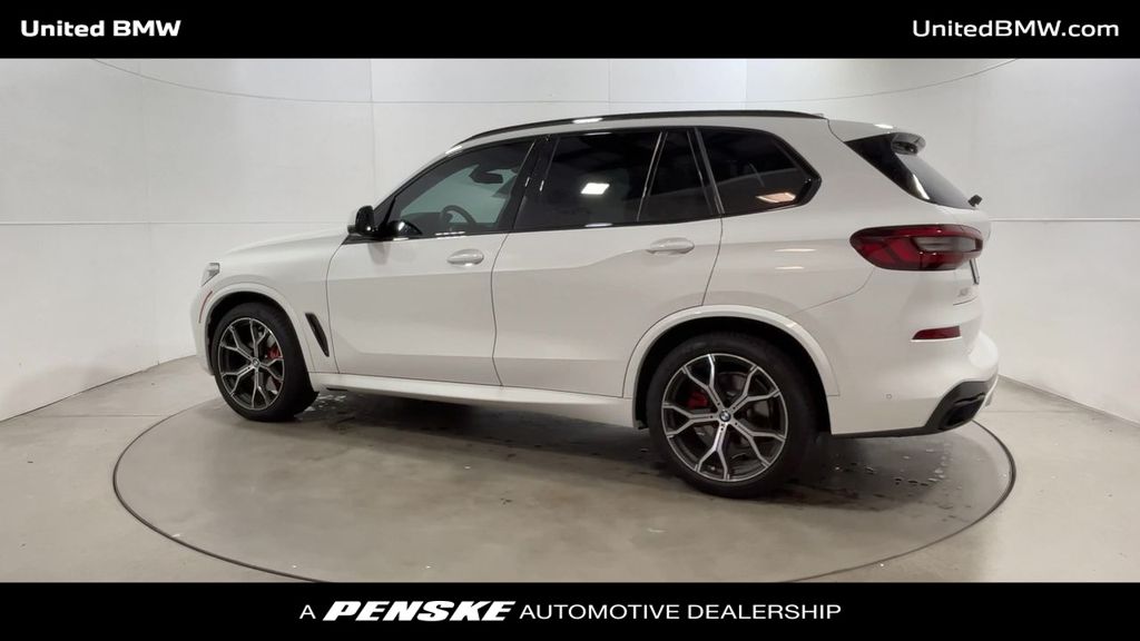 Thumbnail: 2022 BMW X5 - 6