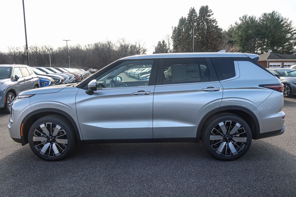 2026 Mitsubishi Outlander SE 2.5 S-AWC