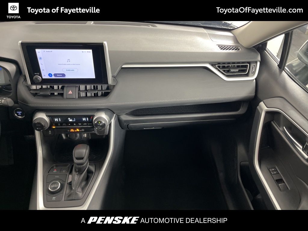 Thumbnail: 2025 Toyota RAV4 - 17