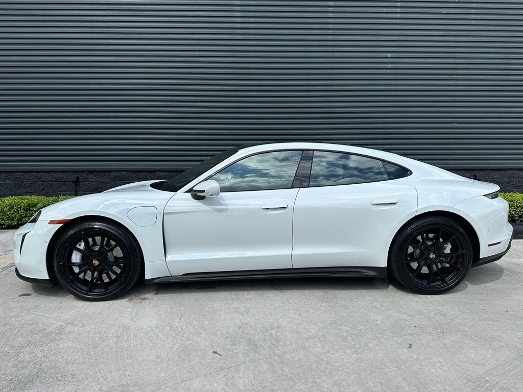 Thumbnail: 2024 Porsche Taycan - 2