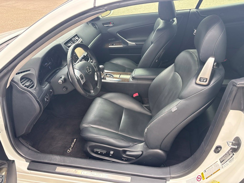 Thumbnail: 2014 Lexus IS - 15