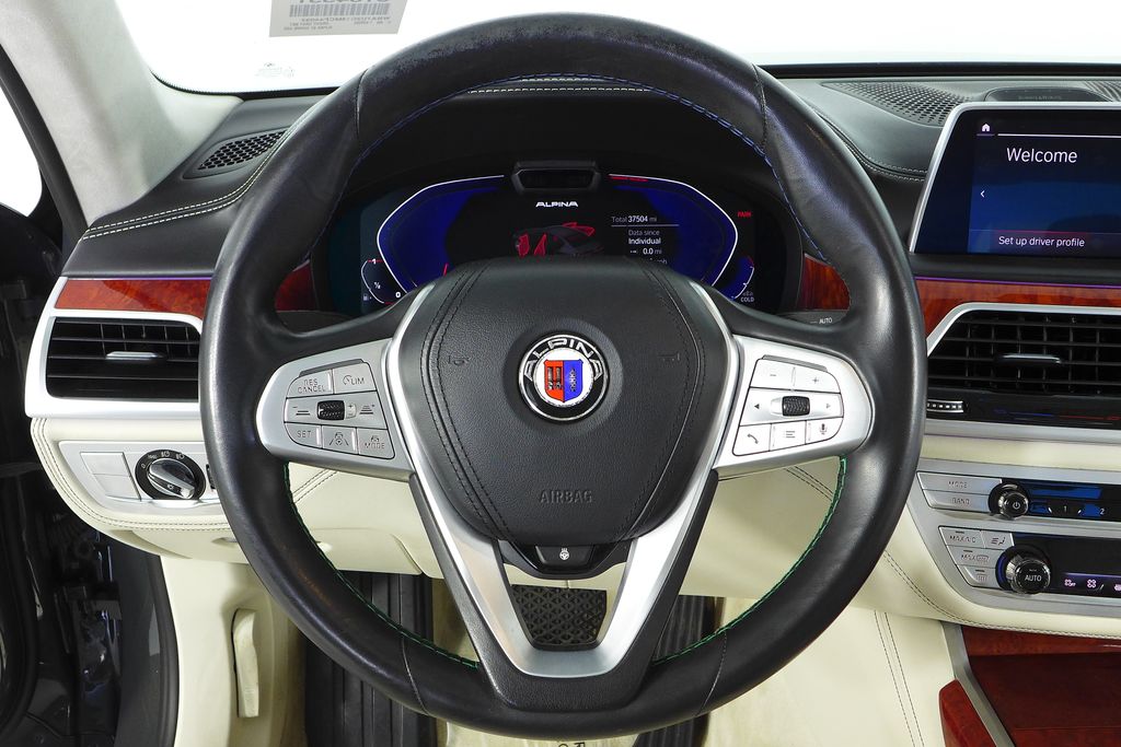 Thumbnail: 2021 BMW 7 Series - 29