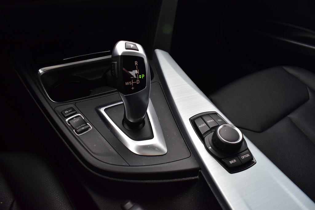 2015 BMW 3 Series 328i xDrive 13