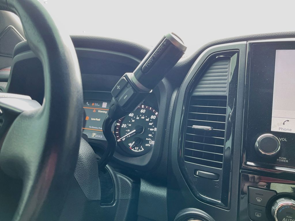 Used 2021 Blue Nissan PRO-4X image 17