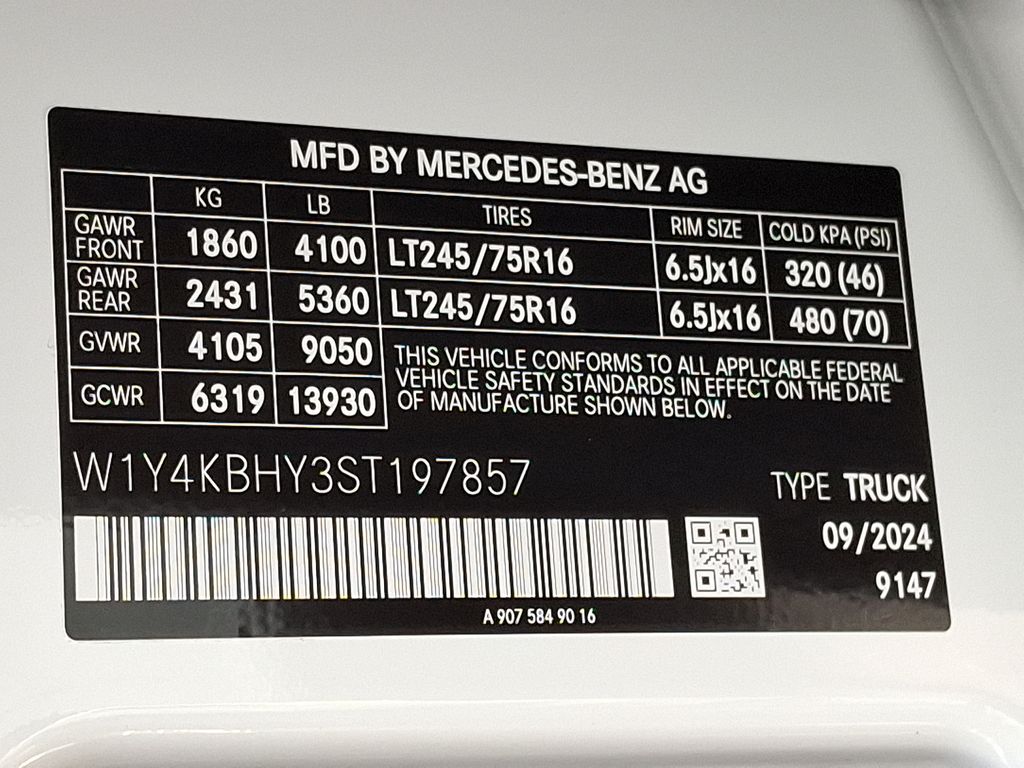 2025 Mercedes-Benz Sprinter 2500 19