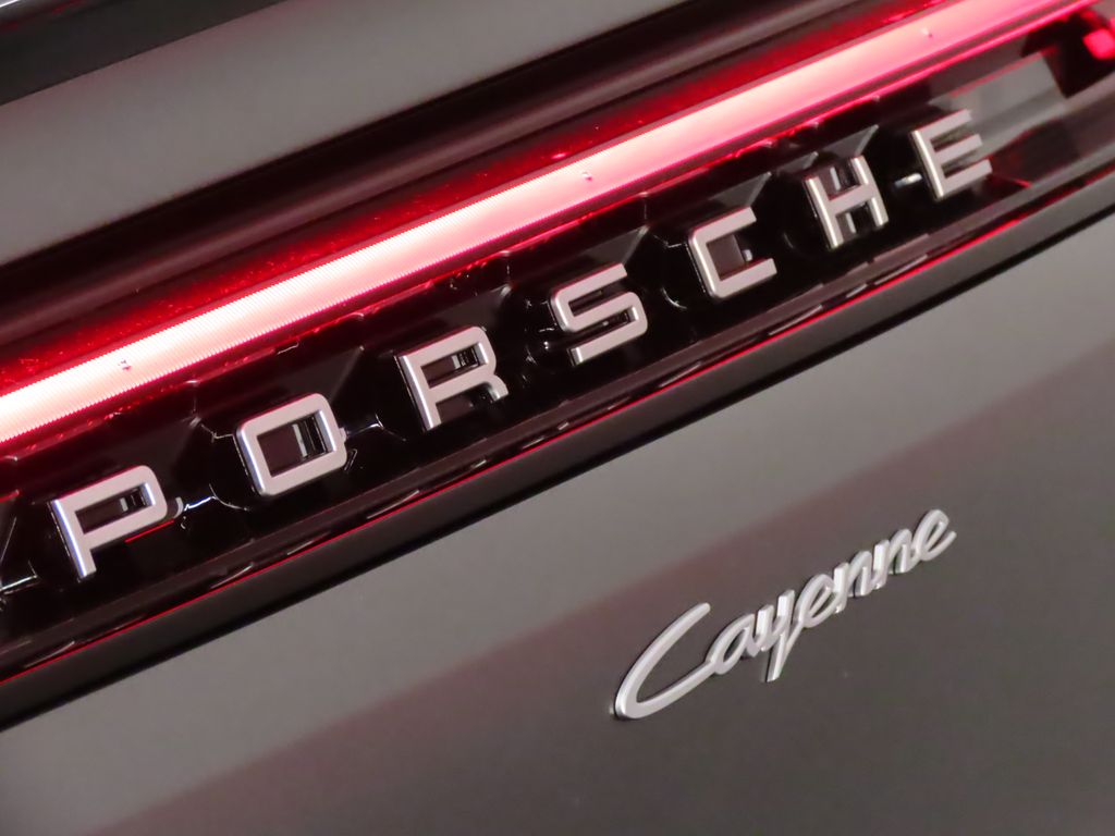 Thumbnail: 2026 Porsche  - 12