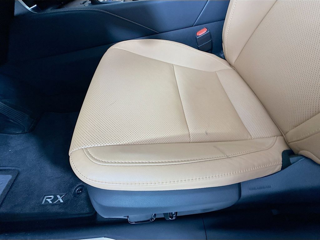 Thumbnail: 2025 Lexus RX - 19