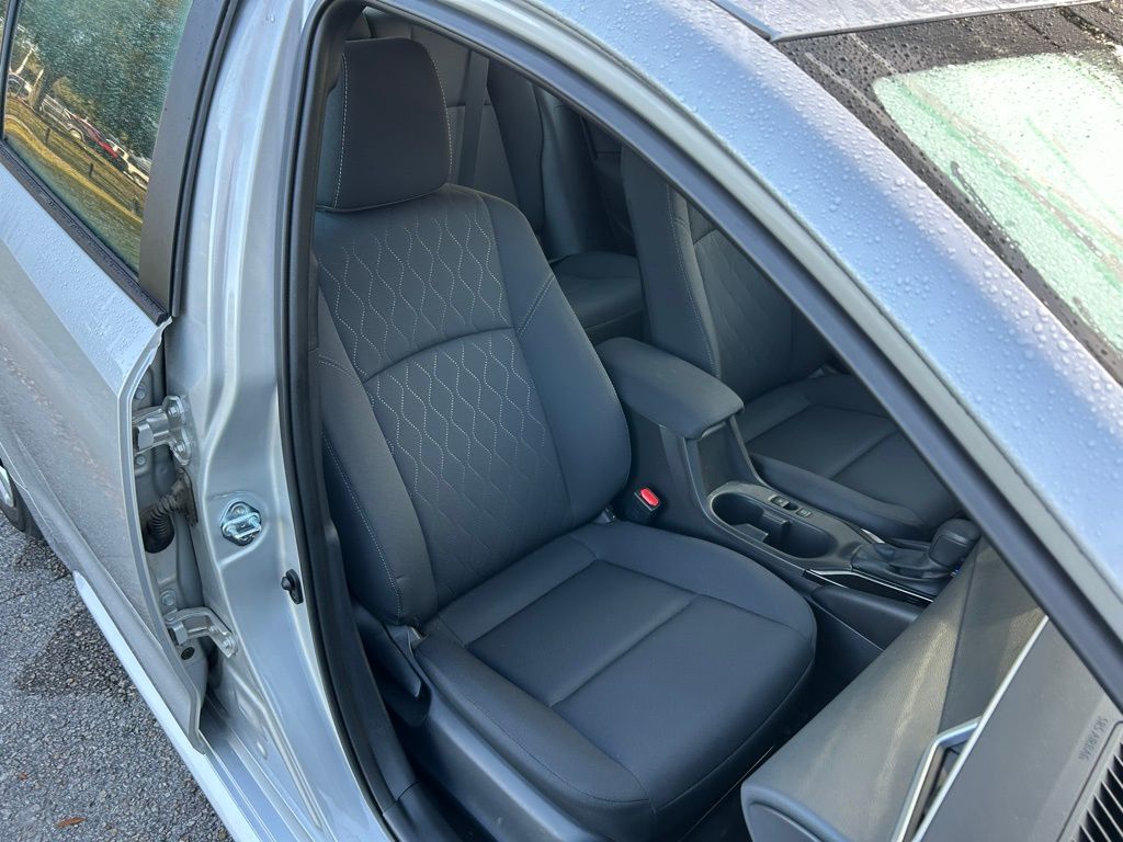 Thumbnail: 2025 Toyota Corolla - 15