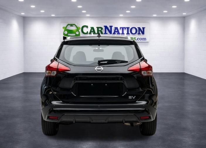 Photo 4 of 2020 Nissan Kicks SV