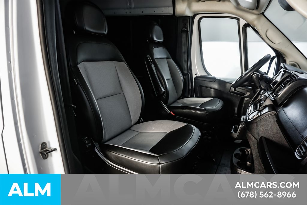 Used 2025 White Ram High Roof image 17