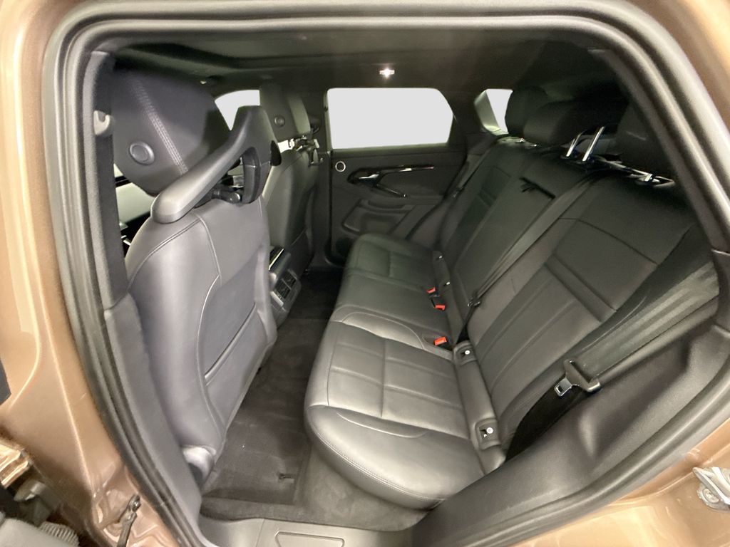 Thumbnail: 2025 Land Rover Range Rover Evoque - 20