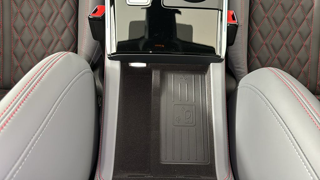 2025 Audi S7  21