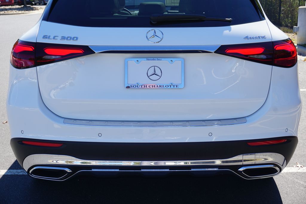 Thumbnail: 2026 Mercedes-Benz GLC - 14