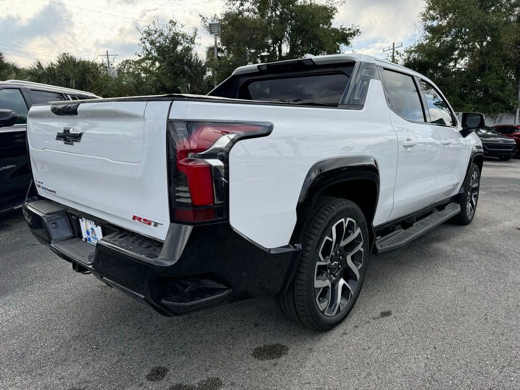 2024 Chevrolet Silverado EV RST 9