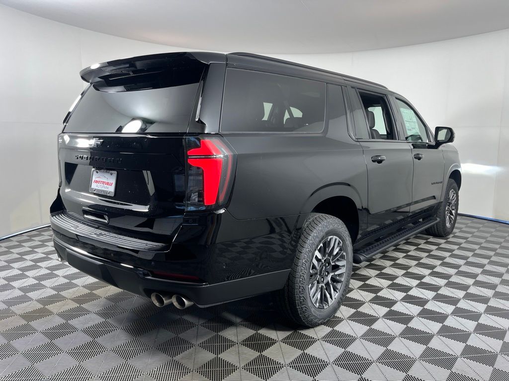 Thumbnail: 2026 Chevrolet Suburban - 9