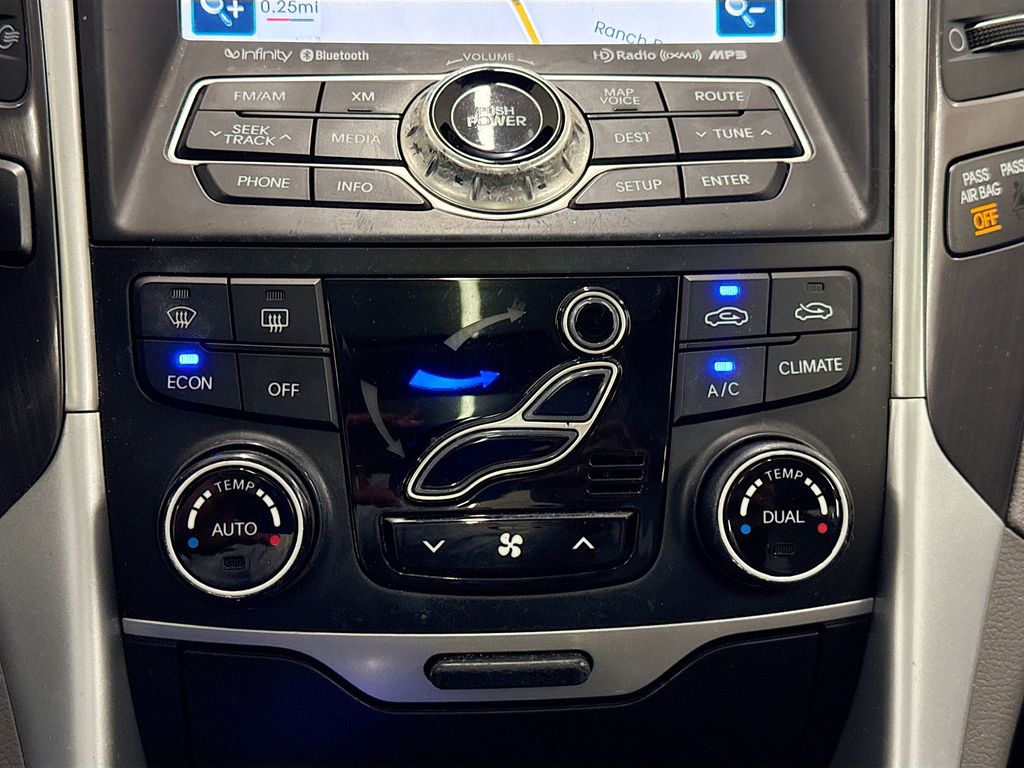 2012 Hyundai Sonata Base 16