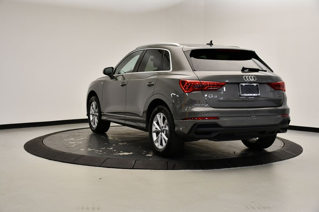2025 Audi Q3  3
