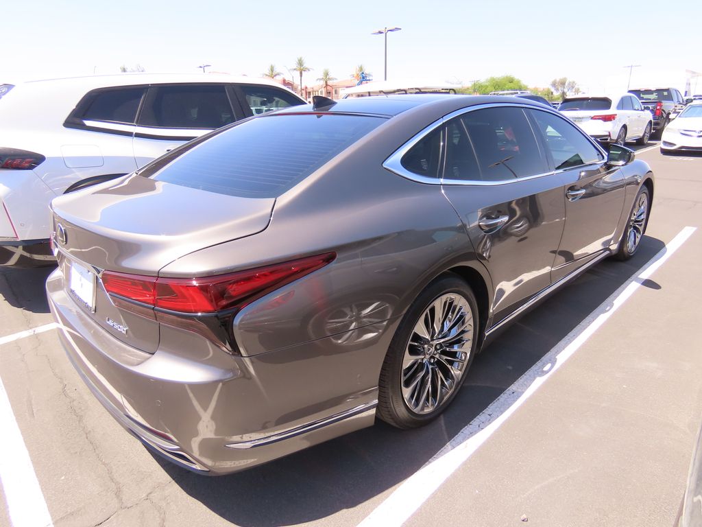 Thumbnail: 2022 Lexus LS - 6