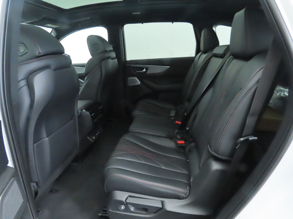 2026 Acura MDX Base 23