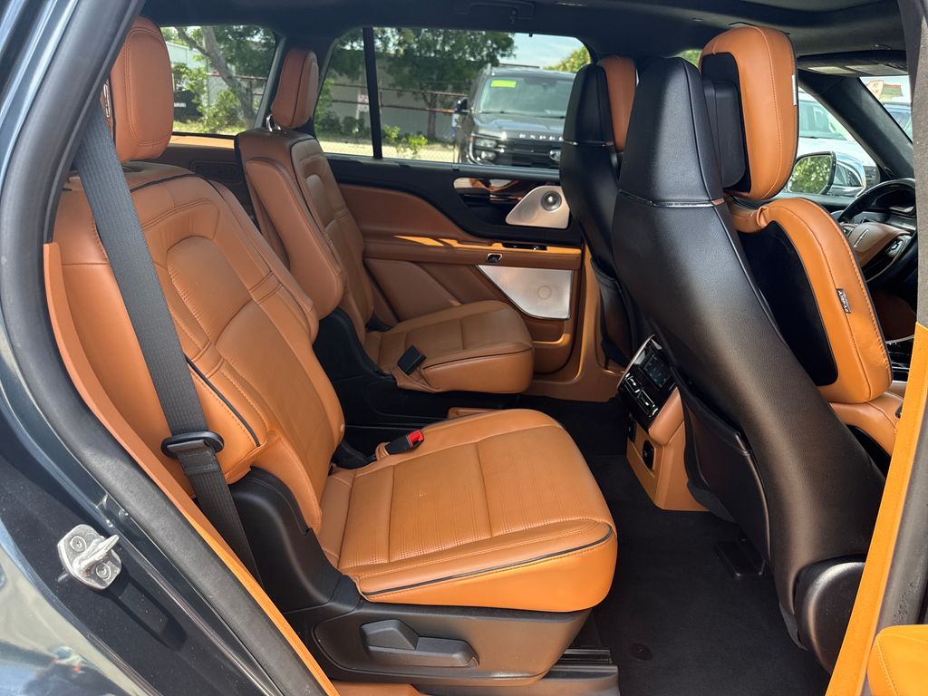 Used 2020 Blue Lincoln Black Label image 28