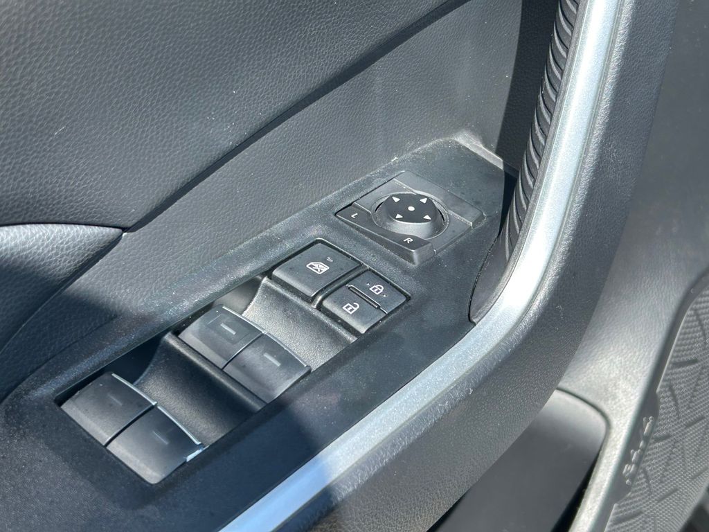 Used 2025 Toyota RAV4 SUV