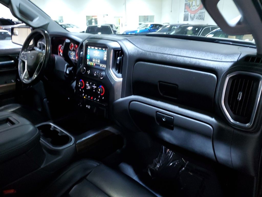 2021 Chevrolet Silverado 1500 RST photo