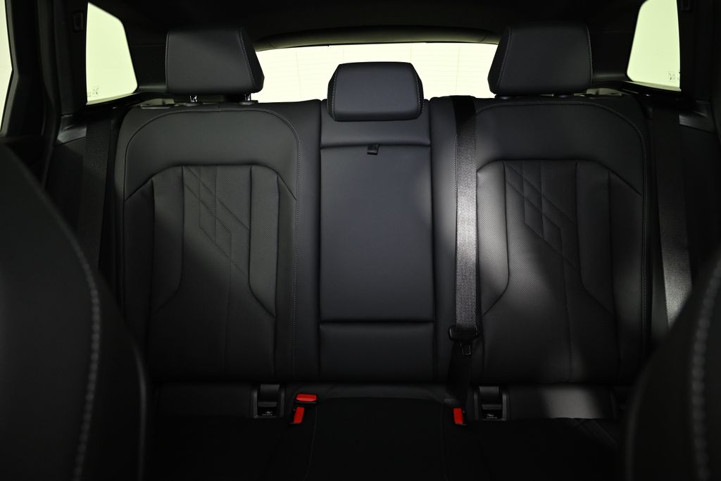 Thumbnail: 2026 BMW X3 - 25