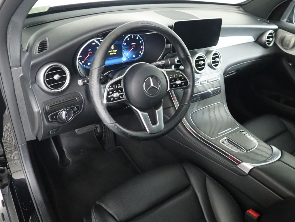 Thumbnail: 2021 Mercedes-Benz GLC - 9