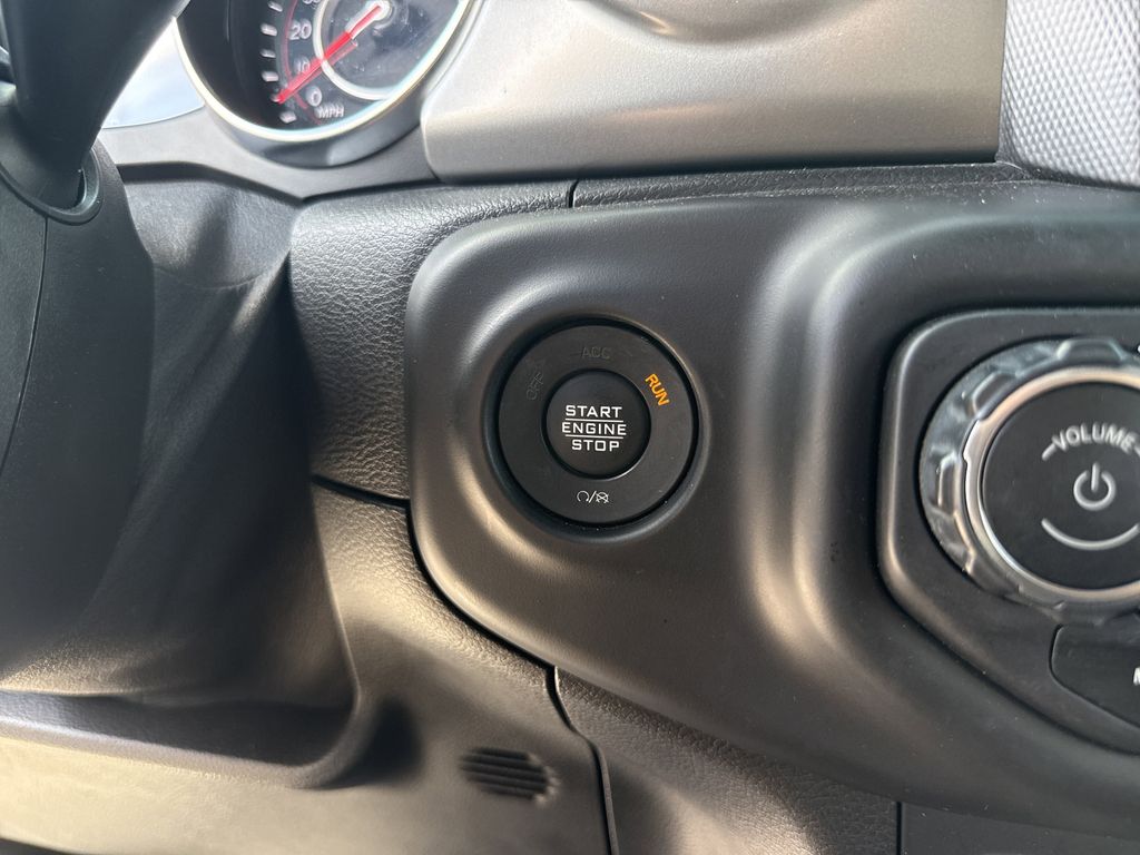 2021 Jeep Wrangler Unlimited Rubicon White at River Oaks CDJR