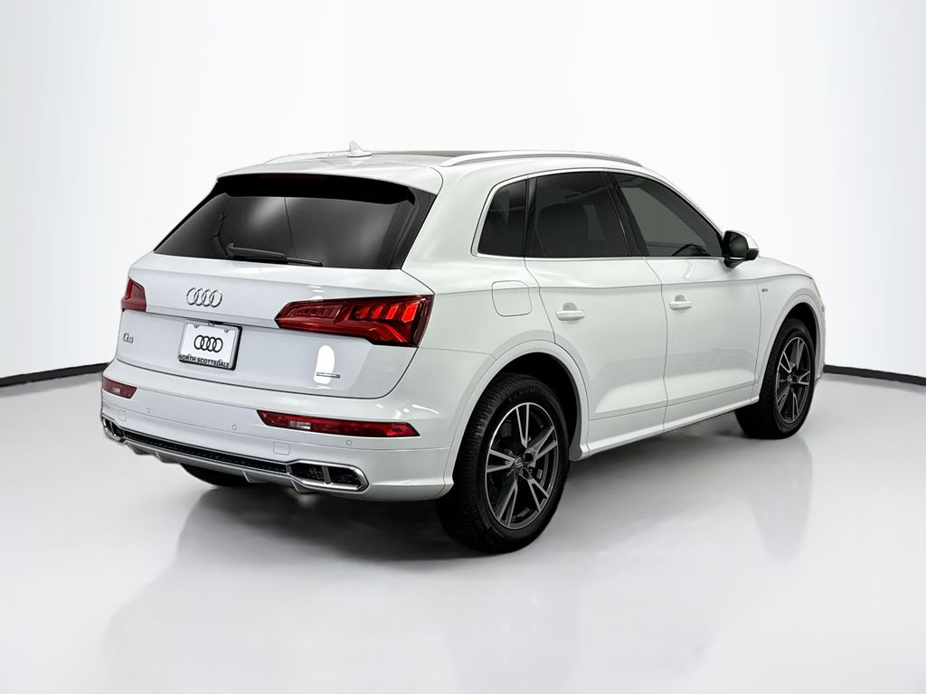 Thumbnail: 2020 Audi Q5 - 5