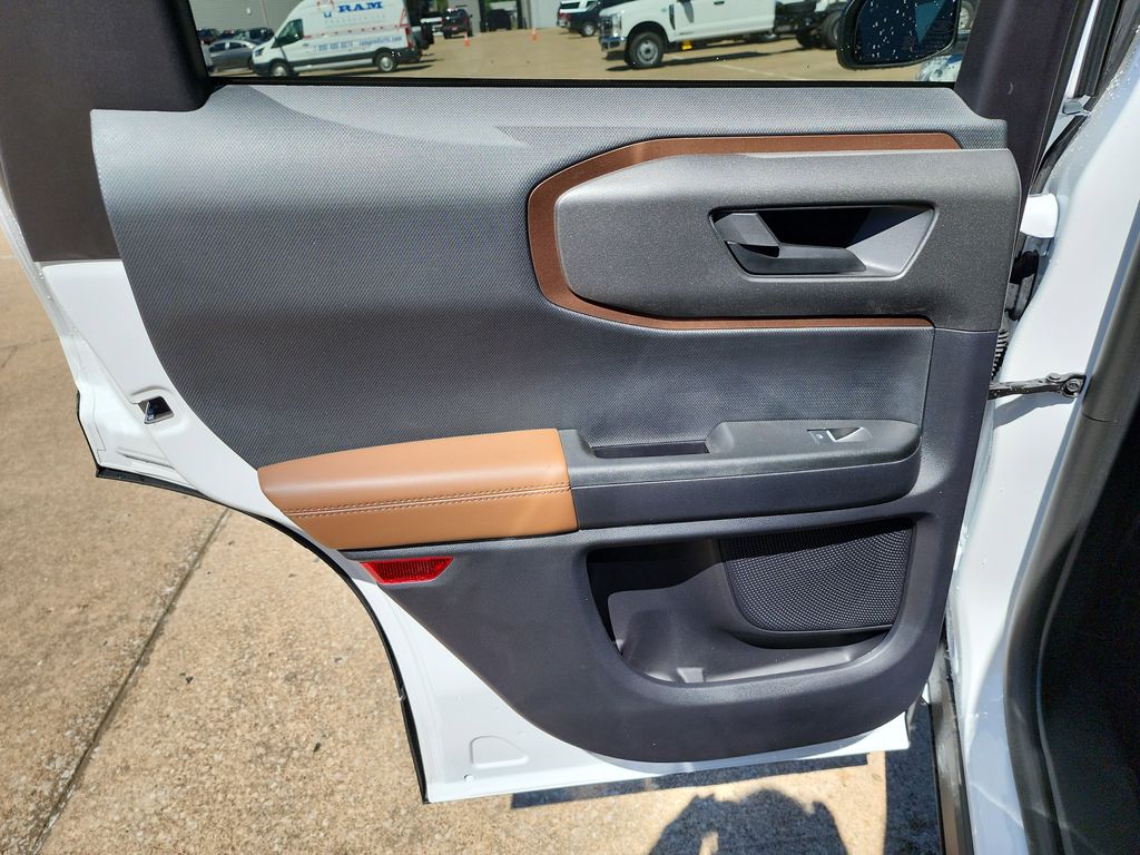 2025 Ford Bronco Sport Outer Banks photo