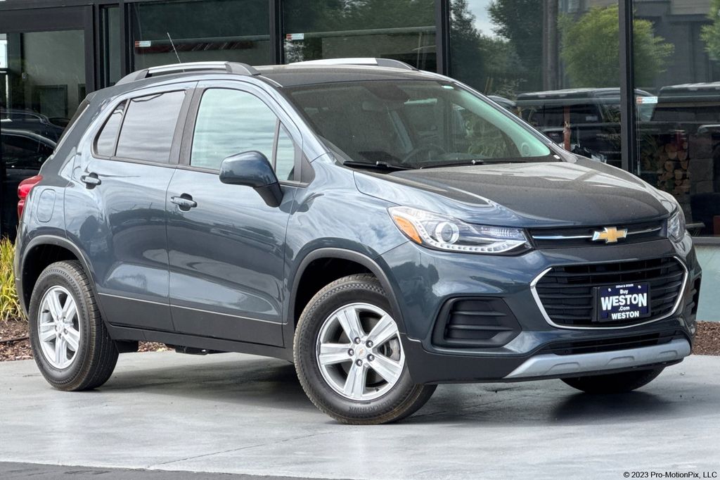 used 2021 Chevrolet Trax car, priced at $14,985