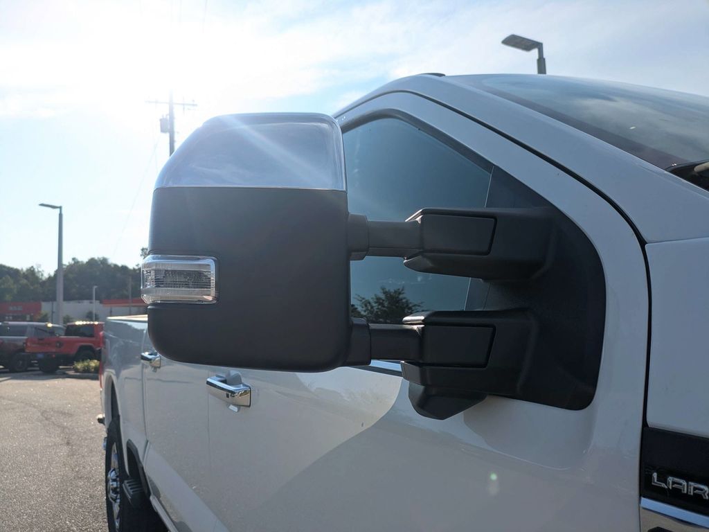 2026 Ford F-350 Super Duty LARIAT