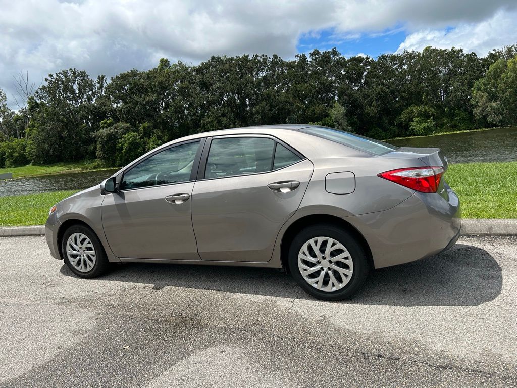 Thumbnail: 2016 Toyota Corolla - 3