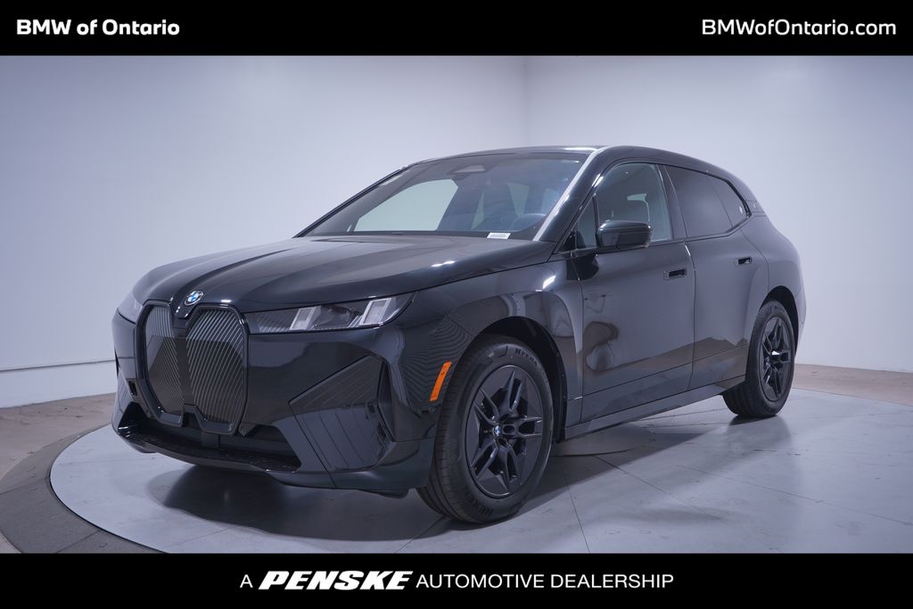 Thumbnail: 2026 BMW iX - 1