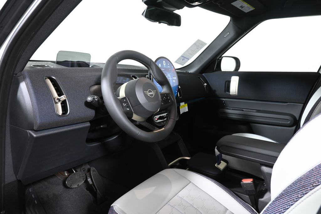 Thumbnail: 2026 MINI Cooper Countryman - 15