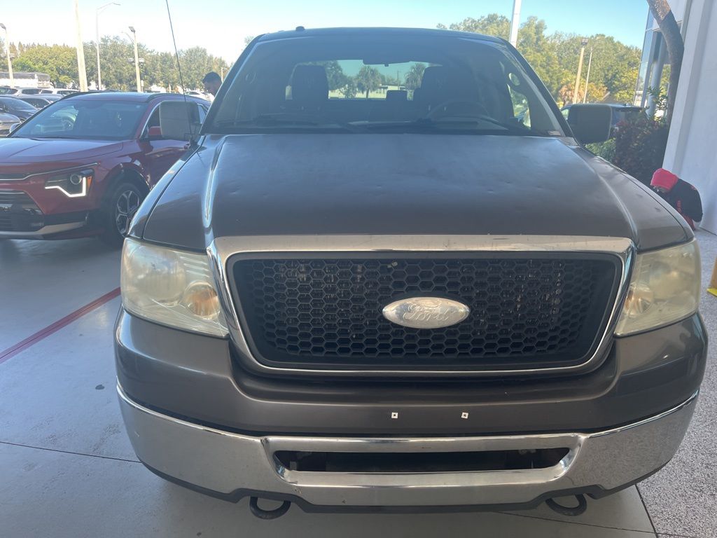 2006 Ford F-150 XLT 2