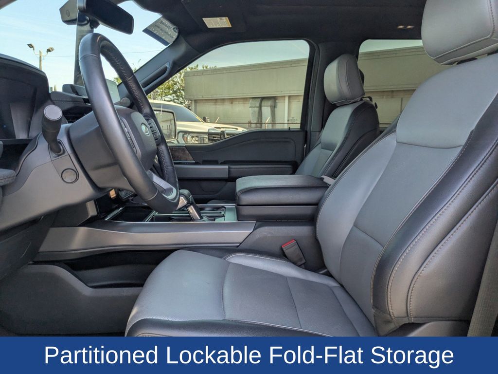 2023 Ford F-150 Lightning LARIAT