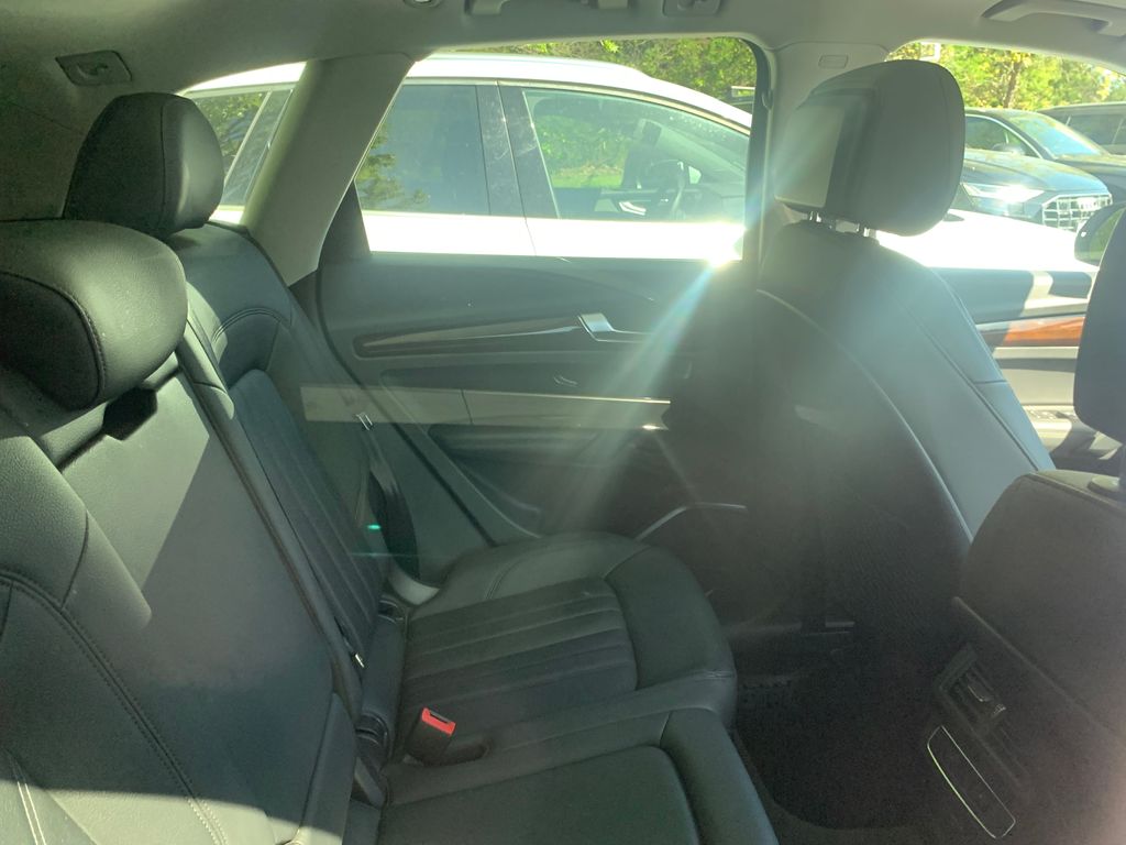 Thumbnail: 2020 Audi Q5 - 5