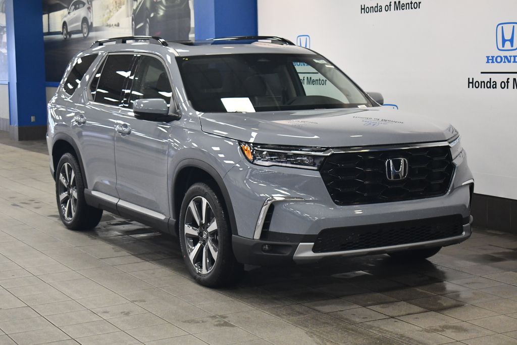Thumbnail: 2025 Honda Pilot - 3
