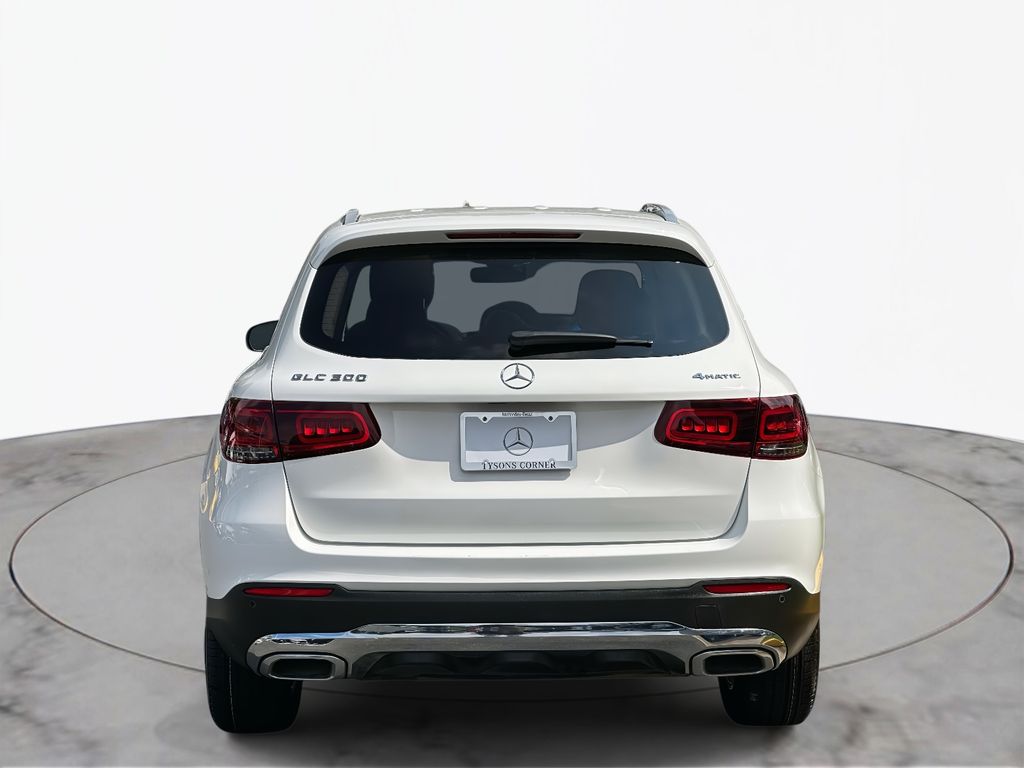 2021 Mercedes-Benz GLC 300 5