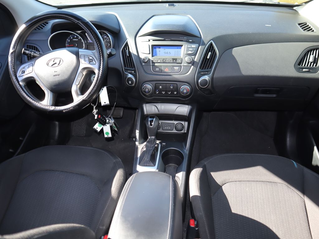 Thumbnail: 2014 Hyundai Tucson - 7