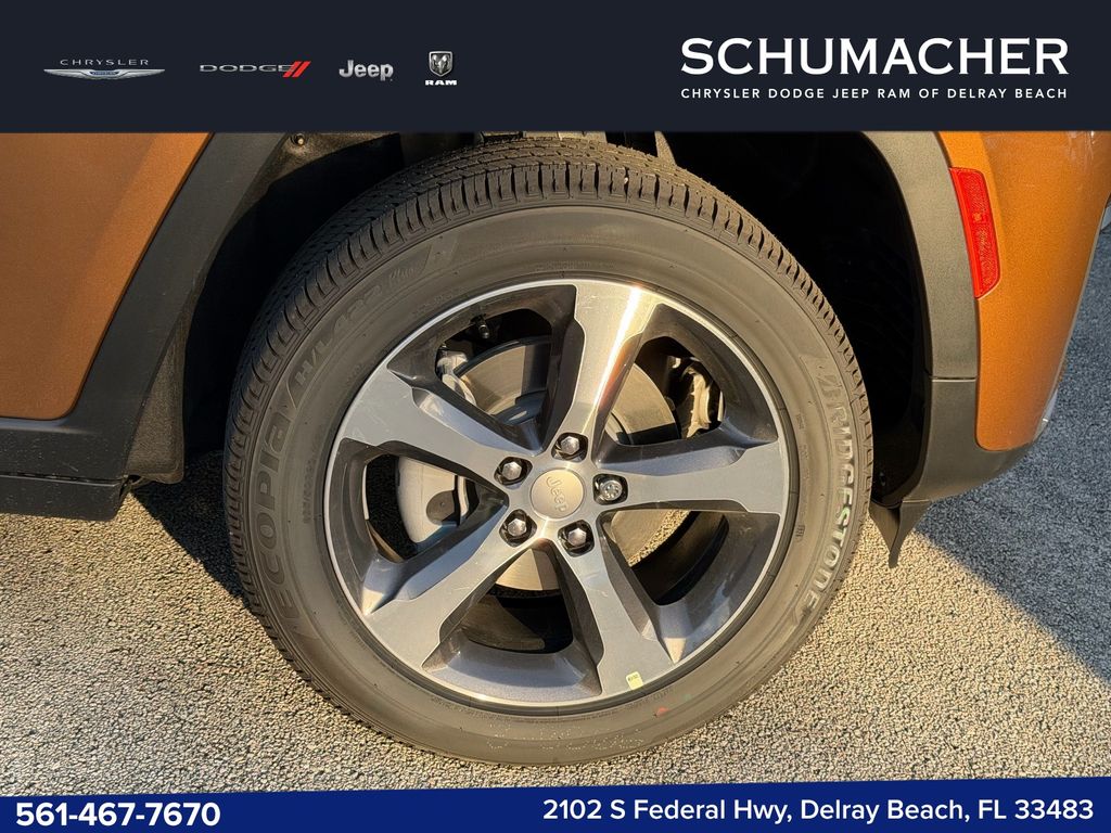 new 2026 Jeep Grand Cherokee car, priced at $38,635