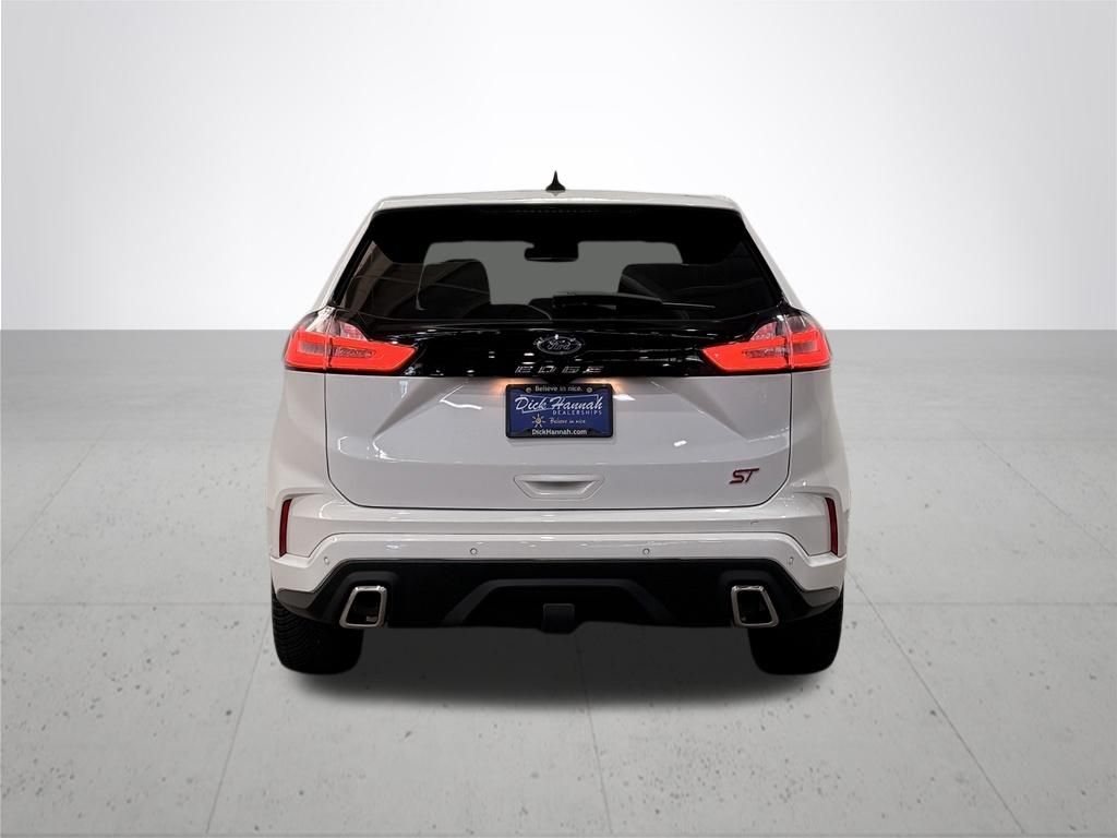 2024 Ford Edge ST