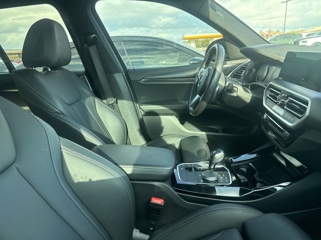 2022 BMW X3 sDrive30i 4