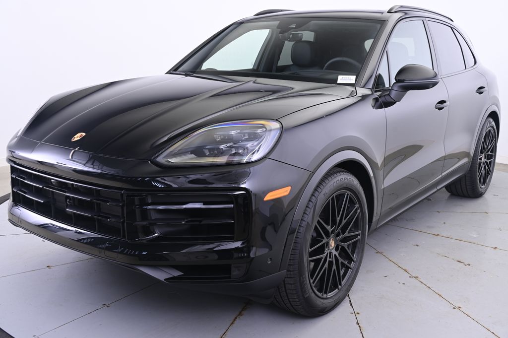 Thumbnail: 2025 Porsche Cayenne - 1