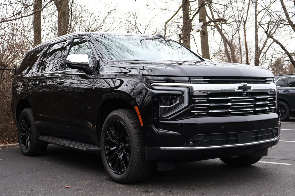 2025 Chevrolet Tahoe Premier 10