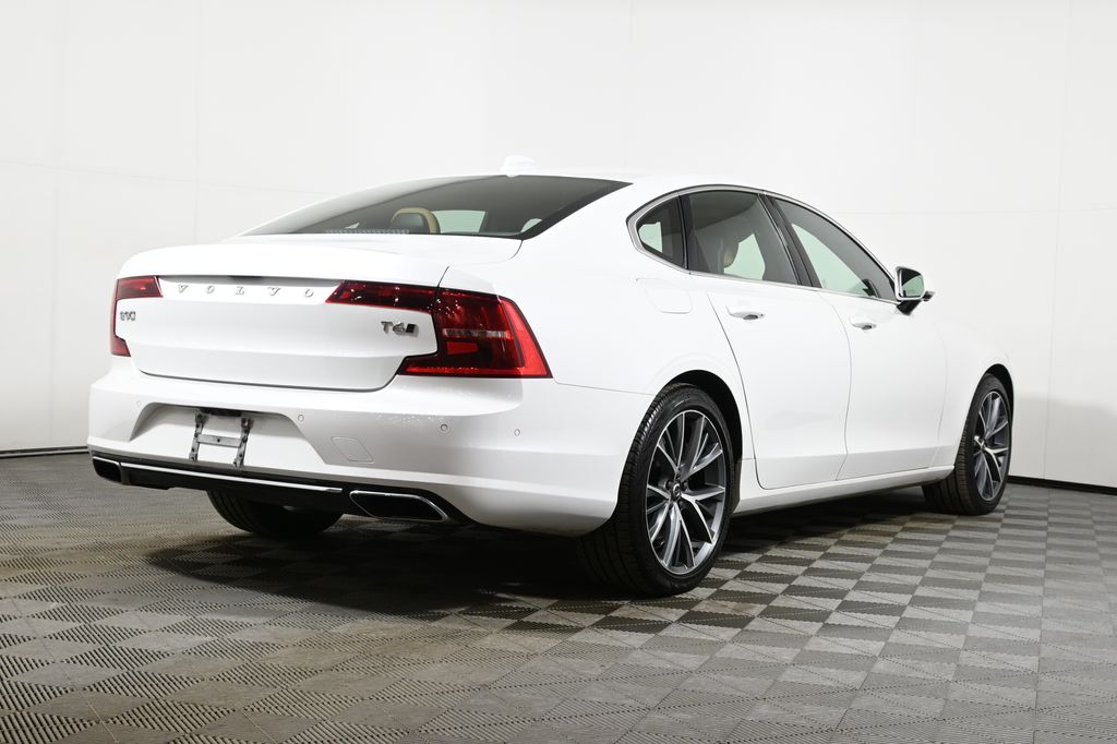 Thumbnail: 2017 Volvo S90 - 7