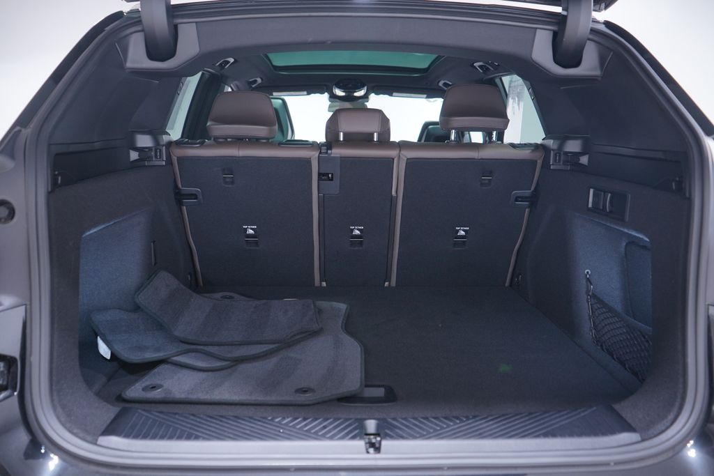 Thumbnail: 2025 BMW X3 - 21